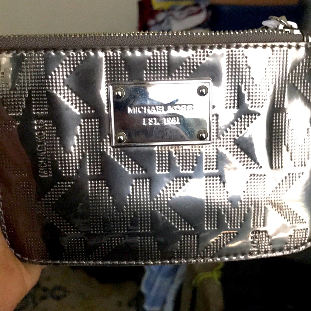 Brand New Metallic Michael Kors Wristlet